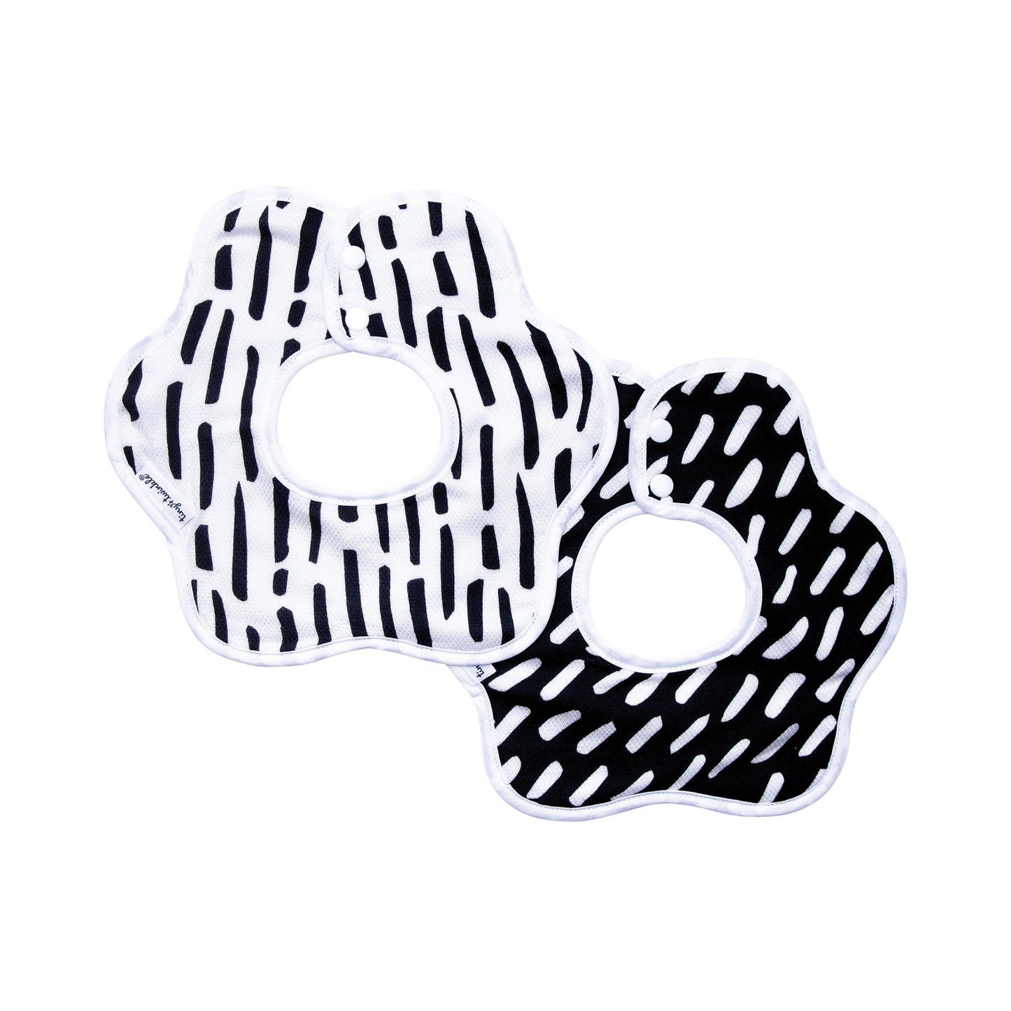 Tiny Twinkle - Kaffle™ 花瓣形防水围嘴口水巾 - Black & White Set of 2