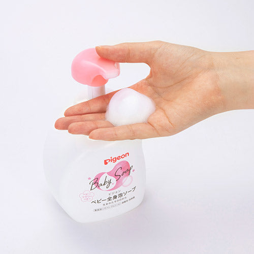 贝亲 - 婴儿全身泡沫洗发沐浴露 花香味 本体 - 500ml