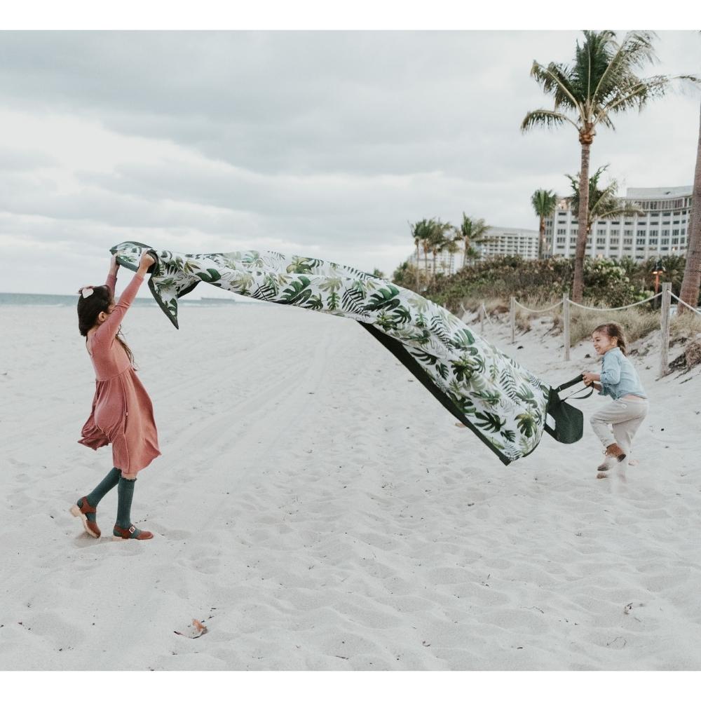 户外野餐垫 Outdoor Blanket - 5 x 10 - Tropical Leaf