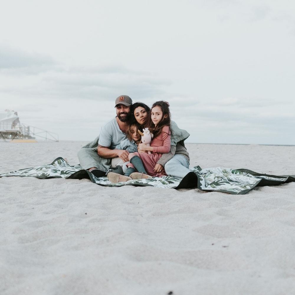 户外野餐垫 Outdoor Blanket - 5 x 10 - Tropical Leaf