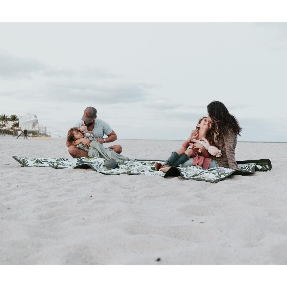 户外野餐垫 Outdoor Blanket - 5 x 10 - Tropical Leaf