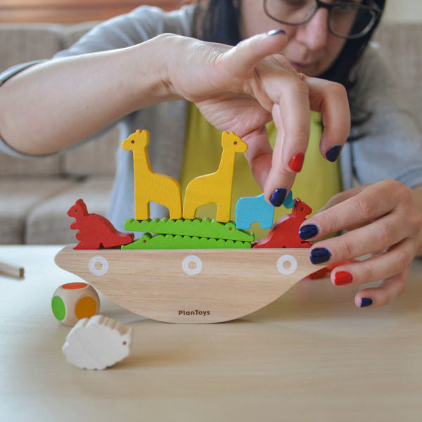 Plan Toys - 平衡小船 适合3岁+