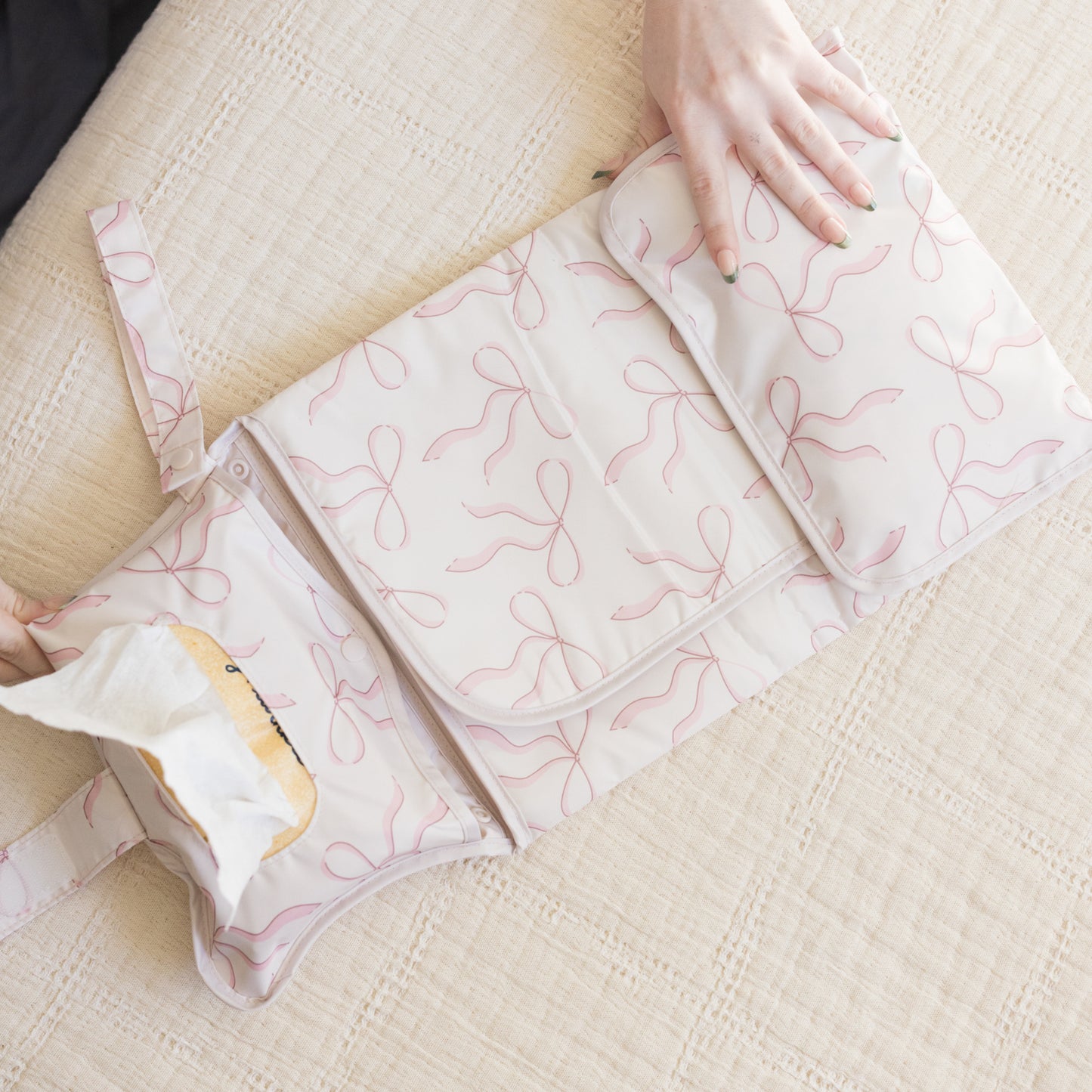 Tiny Twinkle - Portable Nappy Changing Pad - Bows