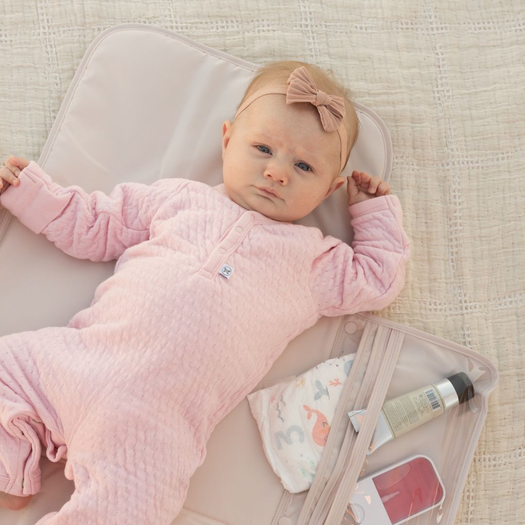 Tiny Twinkle - Portable Nappy Changing Pad - Bows
